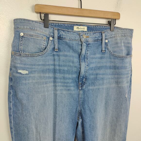 Madewell Classic Straight Jeans Women 35 Corson Medium Wash Distressed Plus Size - Picture 2 of 13